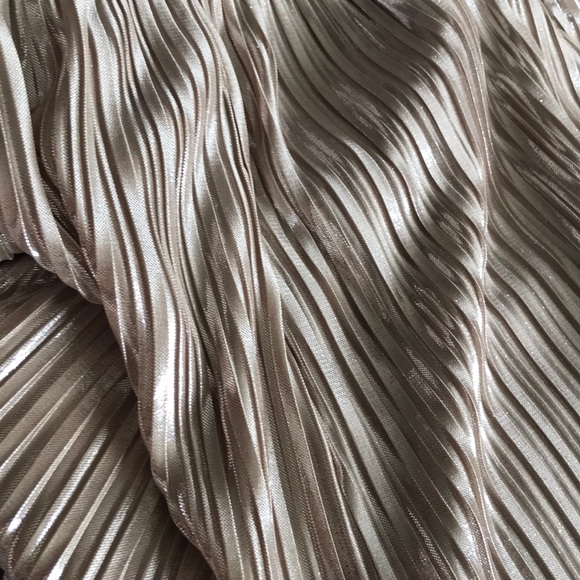 Forever 21 Skirt - Picture 4 of 6